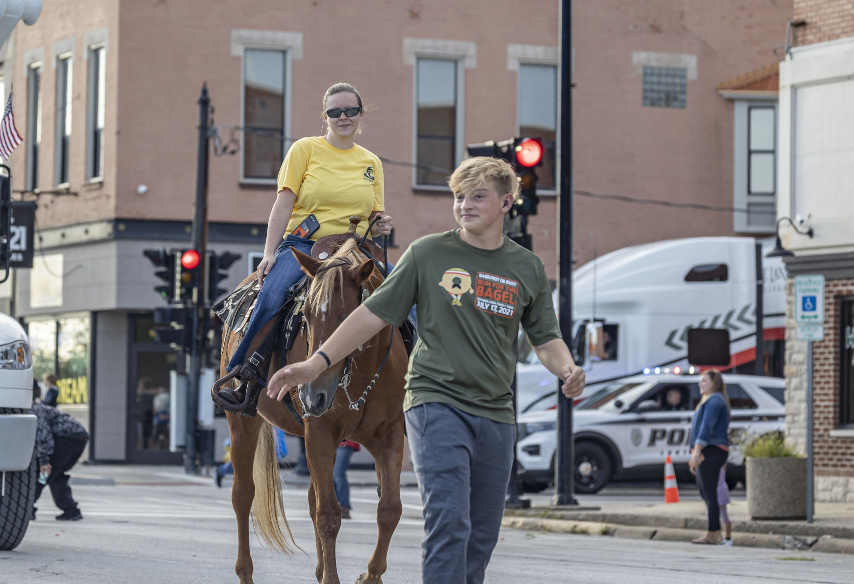 Mattoon homecoming parade 34 092221.JPG